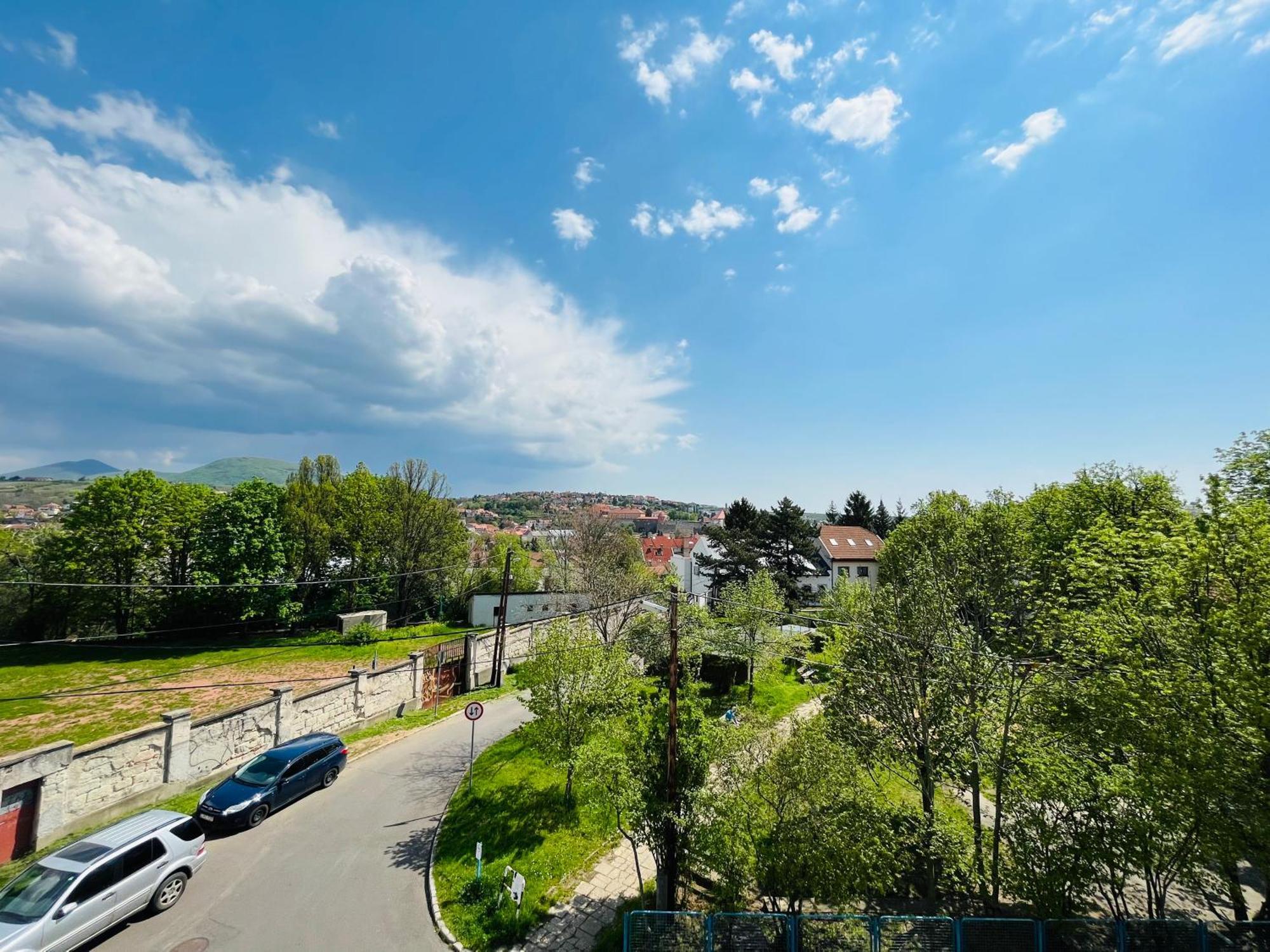 Hotel Korona Wellness, Rendezvény és Borszálloda Eger Quarto foto